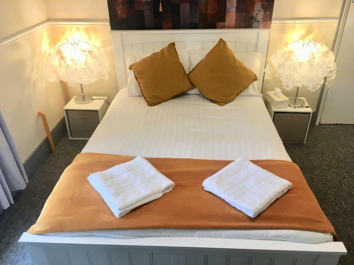Waterfront Inn シャンクリン エクステリア 写真