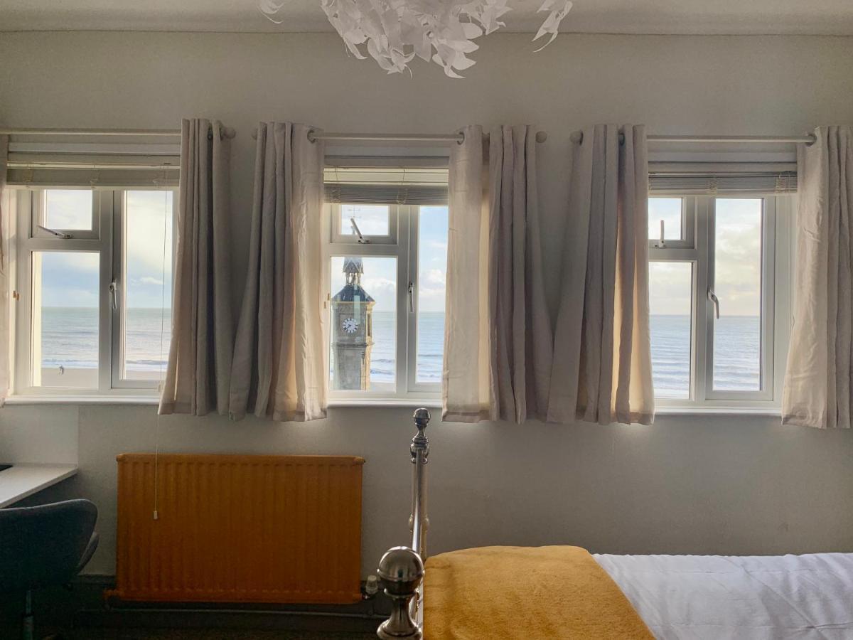 Waterfront Inn シャンクリン エクステリア 写真